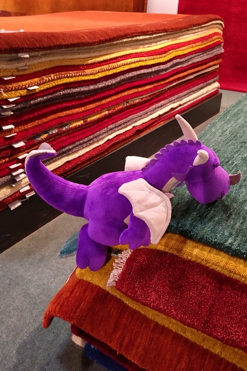 Violetta sucht einen Teppich