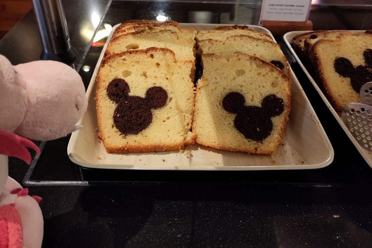 Kuchen mit Mickey-Kopf