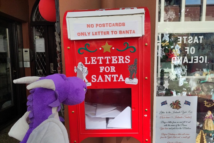 Briefkasten für Briefe an den Weihnachtsmann