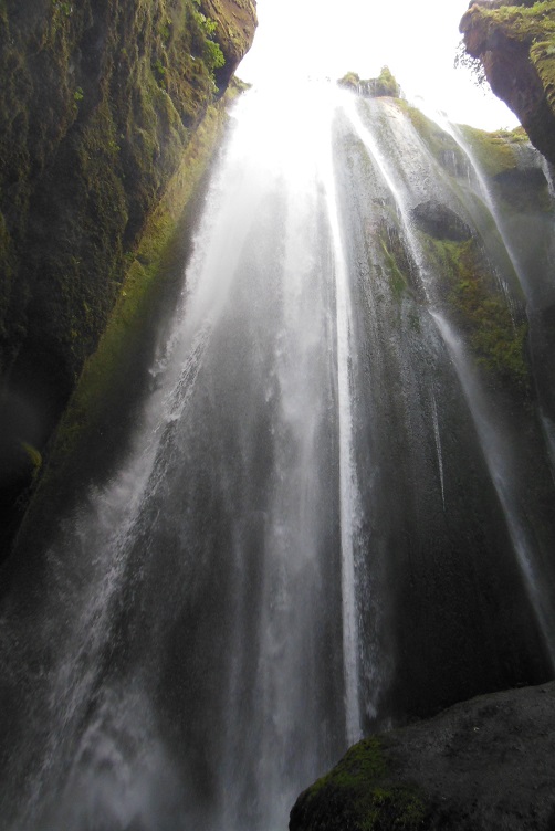 Gljúfrabúi oder Gljúfurárfoss