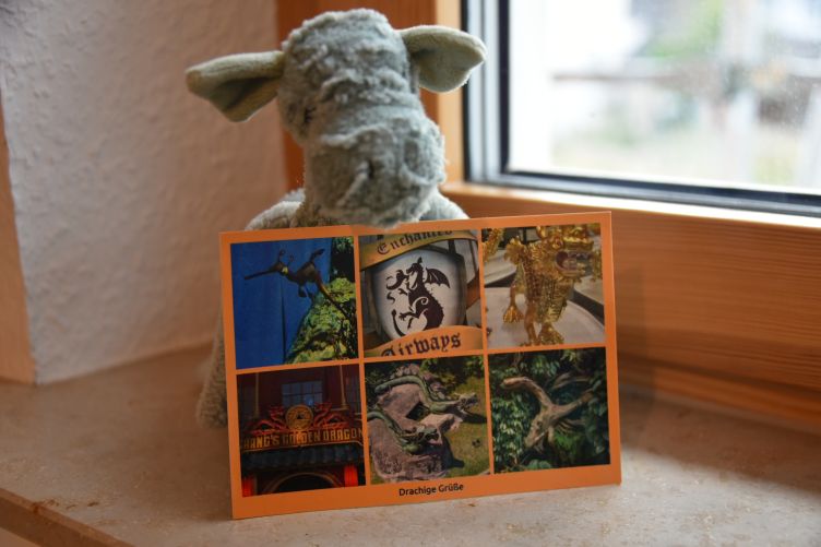 Drachige Postkarte