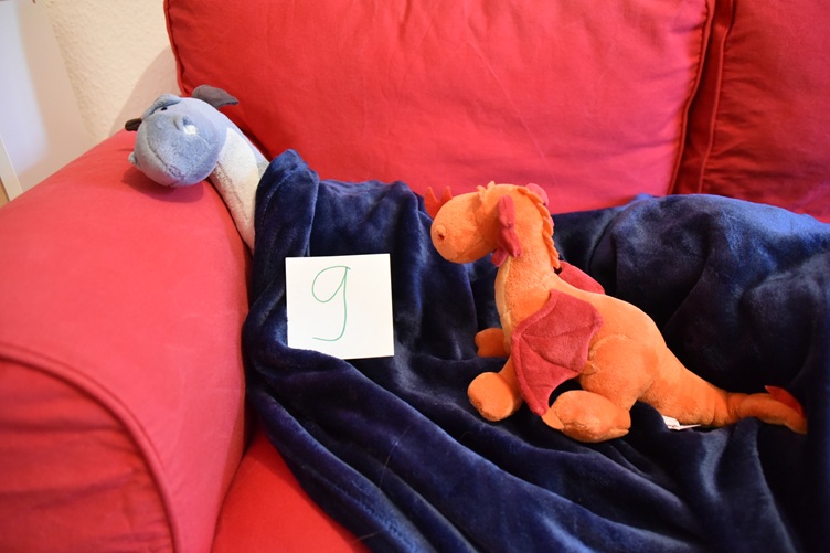 Auri bei einer Plüschotherapie-Sitzung mit Sirius